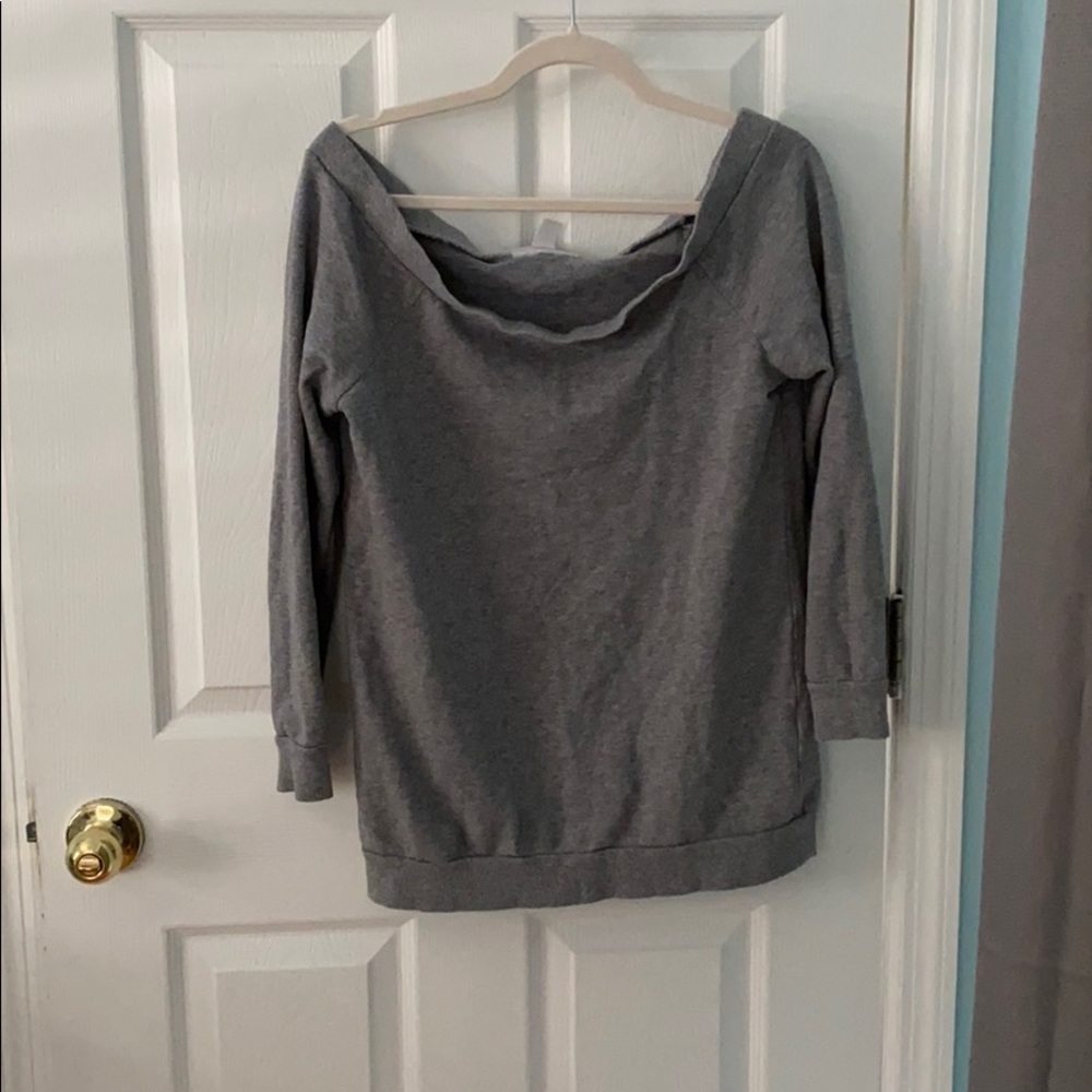 Maternity sweat shirt